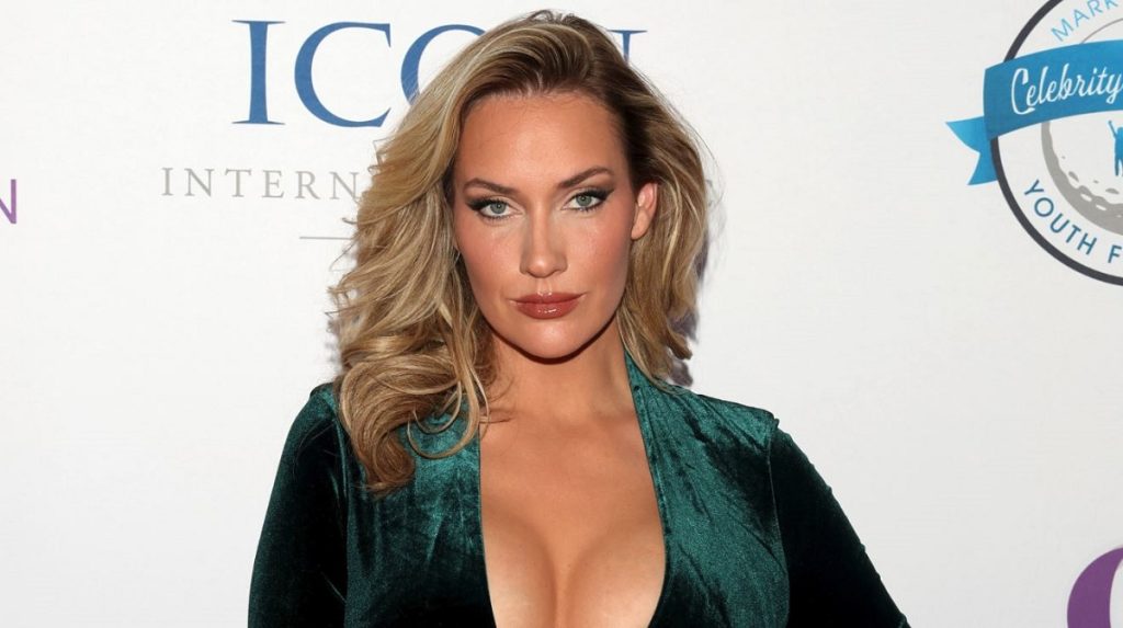 Paige spiranac dazzles golf fans with unique purple gifs