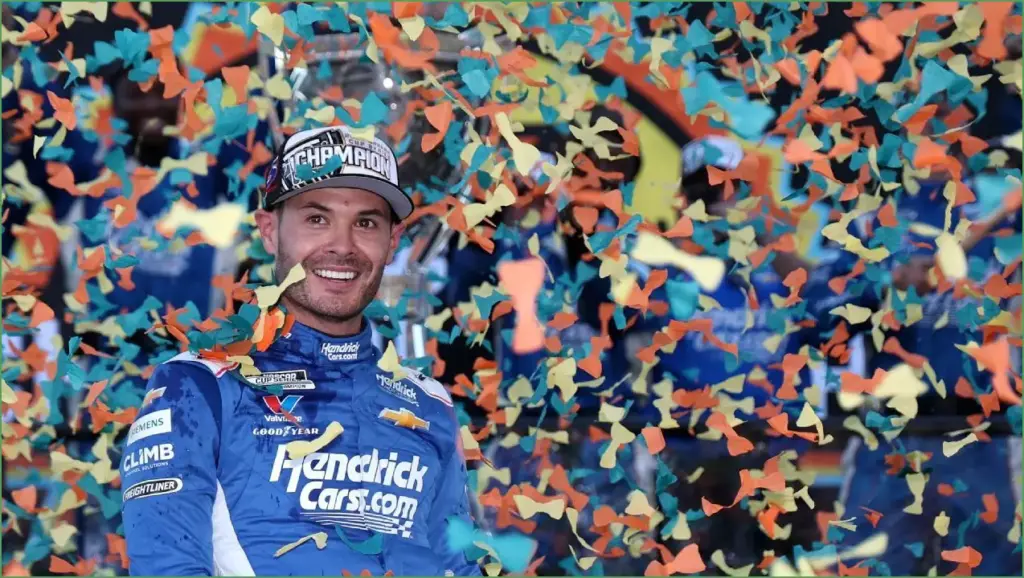 Kyle larson claims nascar championship in thrilling overtime victory against