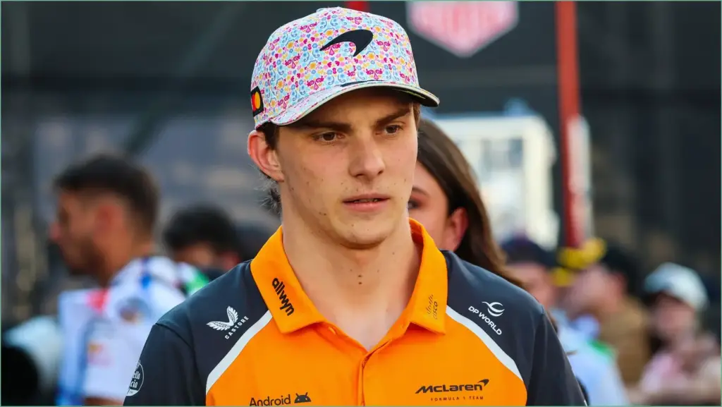 Oscar Piastri’s F1 Challenge: Jacques Villeneuve Sees Limits Against Lando Norris Oscar piastri's f1 challenge: jacques villeneuve sees limits against lando