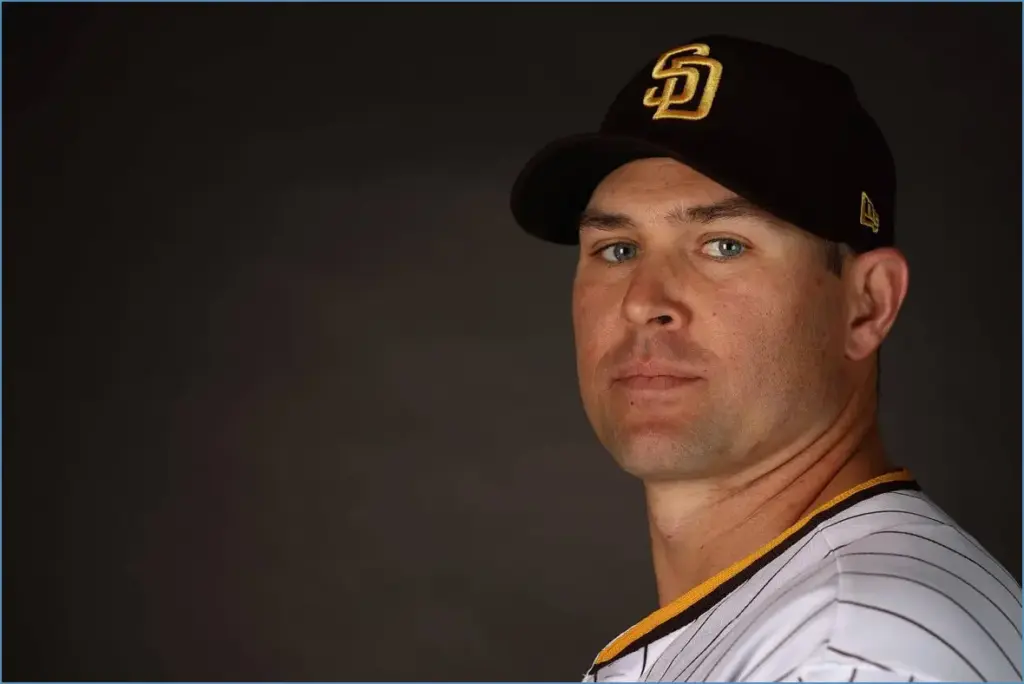 Padres select craig stammen as new manager in surprise move