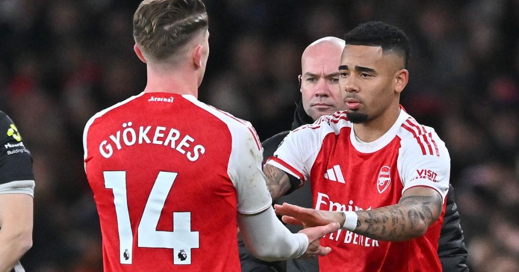 Arsenal's challenge: navigating controversial referee decisions with gyokeres and jesus