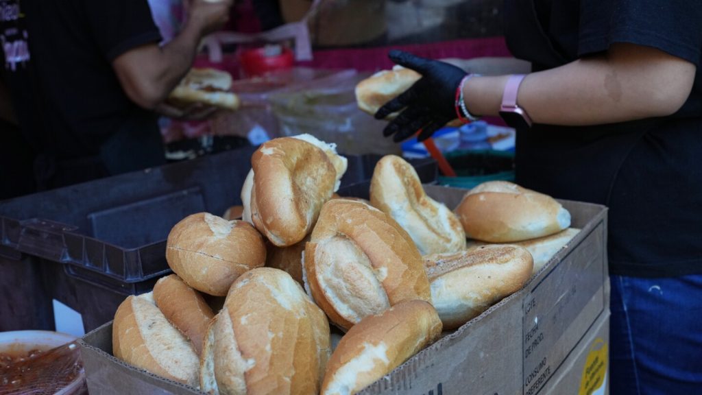 British baker's critique of mexican bread ignites social media backlash