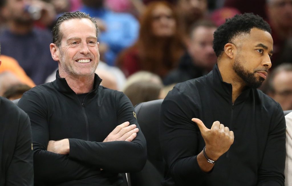 Cavs dominate pelicans with balanced team effort, 141 118