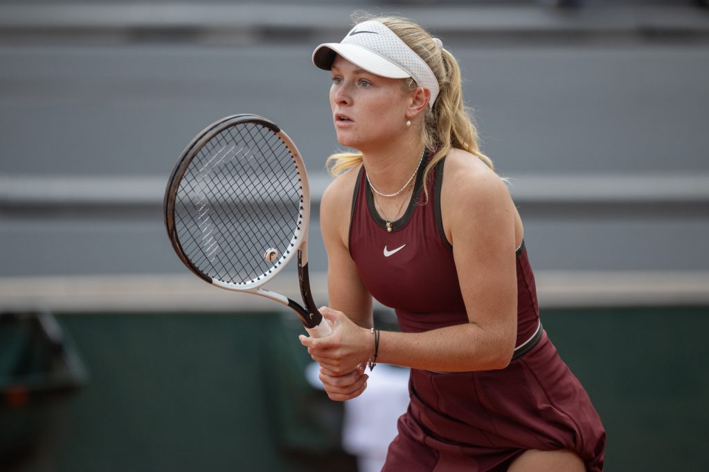 Emerson jones: australia's next emerging star at 17