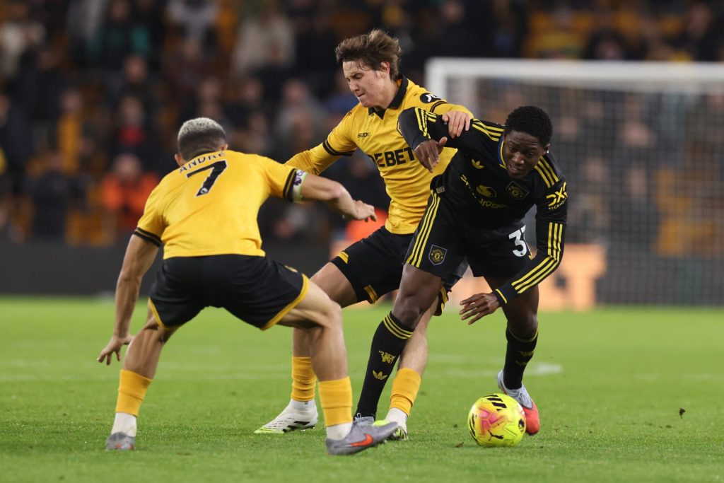 Man utd fans share excitement over kobbie mainoo's performance in