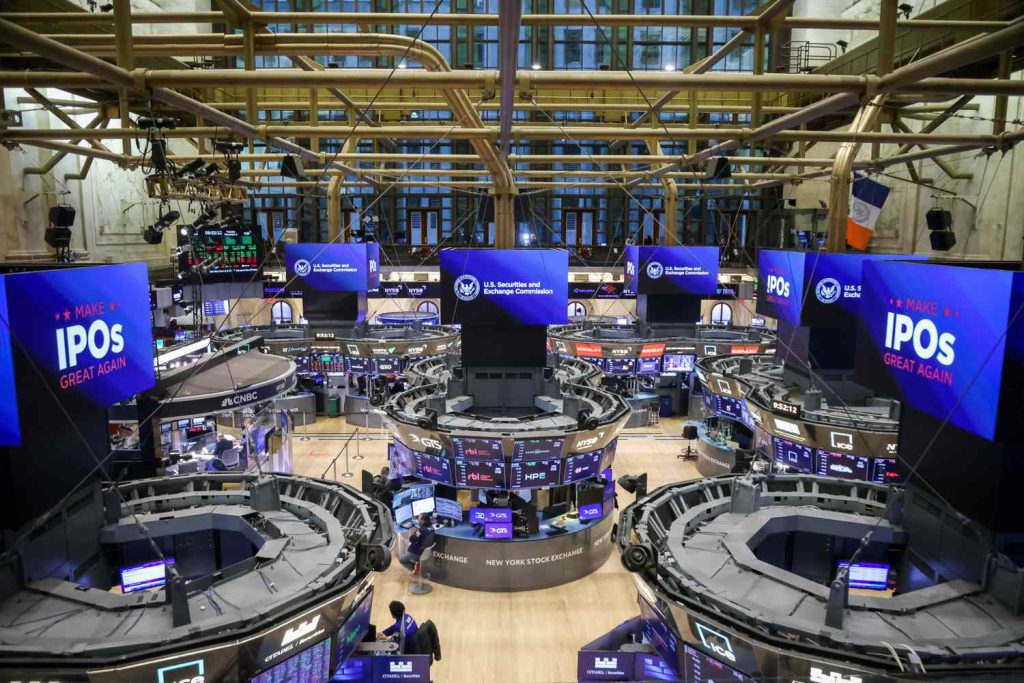 Stocks Rise as Investors Dismiss Payroll Dip and Microsoft Adjusts AI Sales Goals Stocks rise as investors dismiss payroll dip and microsoft adjusts