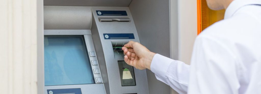 Top Middle Eastern Dividend Stocks with Yields Up to 5.5% Top middle eastern dividend stocks with yields up to 5.5%