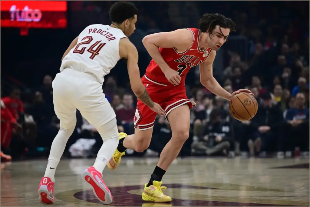 Cavs struggle again, falling to bulls in thrilling 136 125 battle