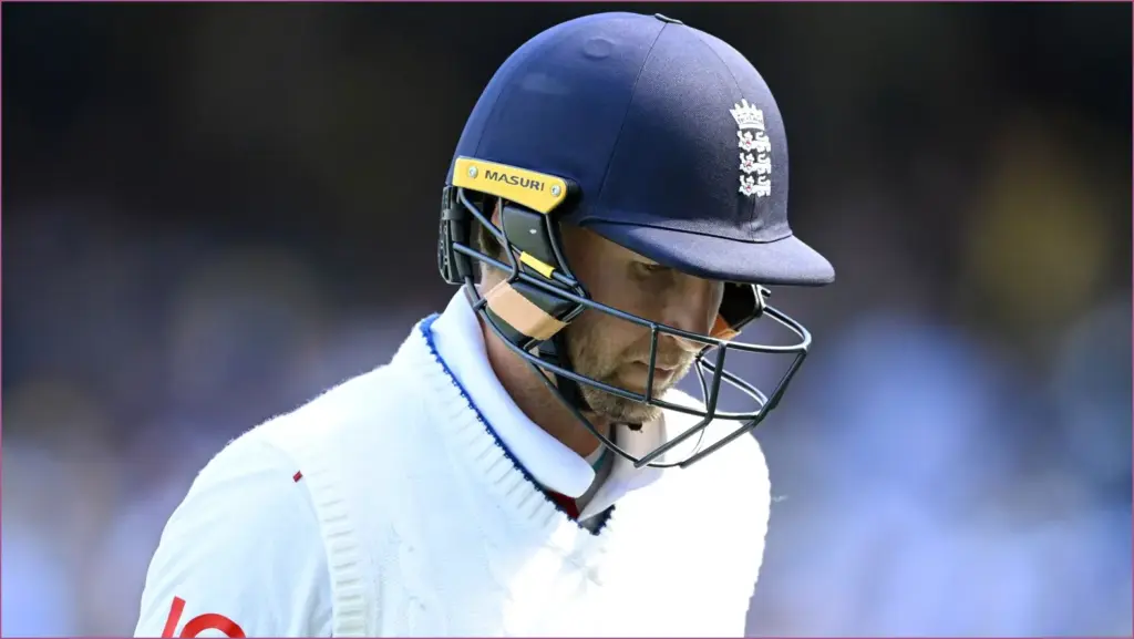 England bowled out for 110 in thrilling 20 wicket boxing day