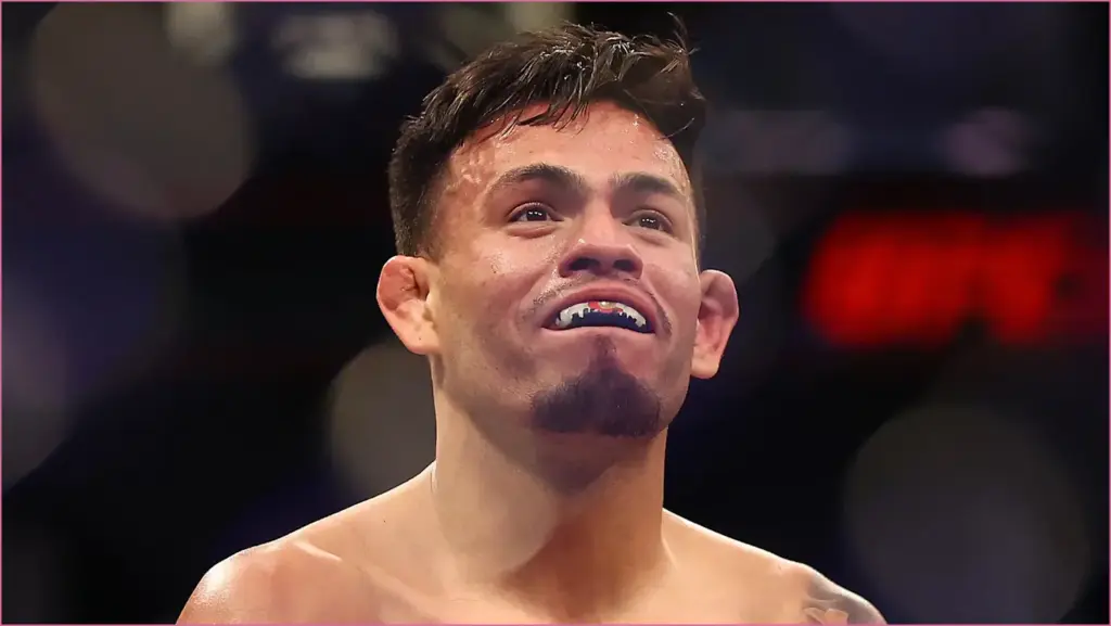 Expert insights on brandon royval vs. manel kape showdown