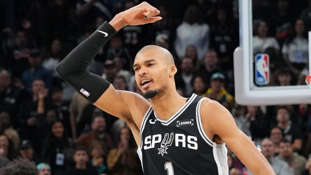 Ant and wemby shine in classic london game: tips for