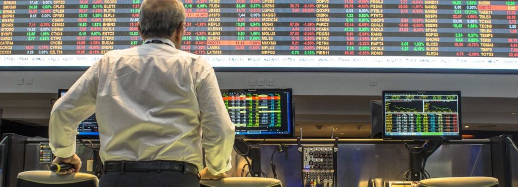 Evaluating coinbase global's valuation after recent share price drop