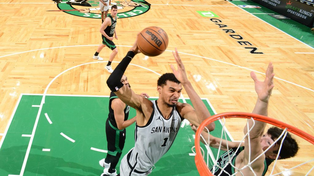 Highlights from saturday's nba action