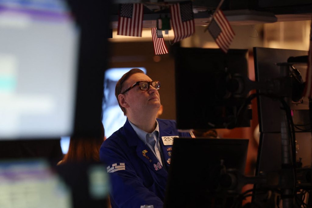 Markets tumble as trump signals new tariffs on greenland; gold