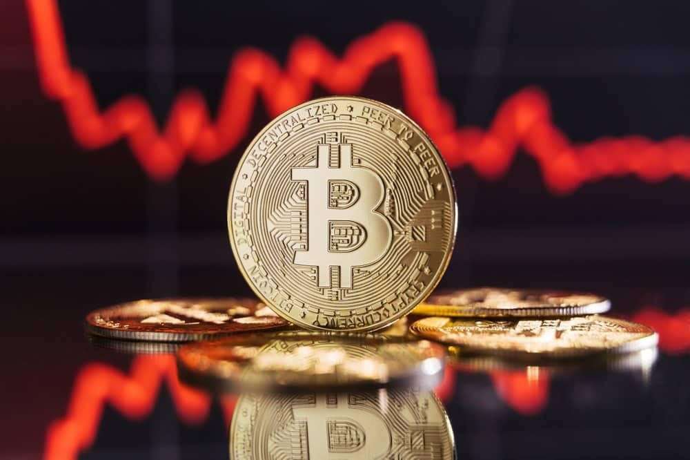 Wall Street Expert Uncovers the Reasons Behind Bitcoin’s Price Drop Wall street expert uncovers the reasons behind bitcoin's price drop