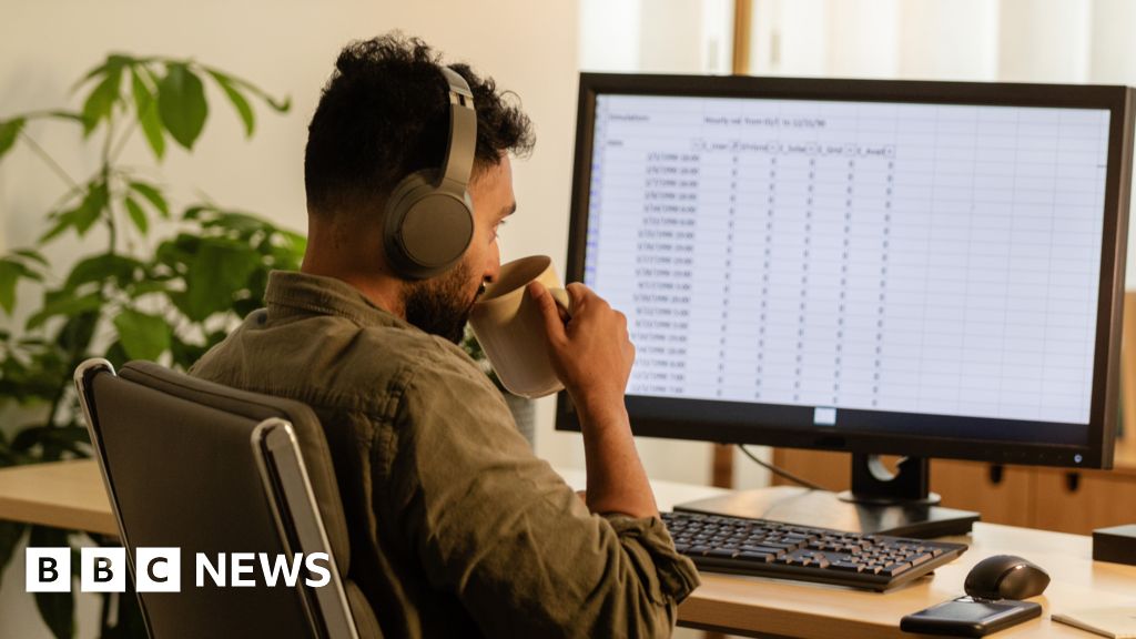 Workers Embrace Software Amid AI Transition Workers embrace software amid ai transition