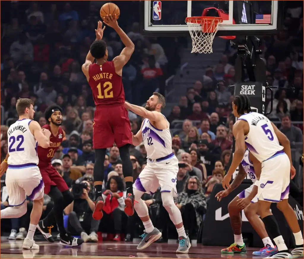 Cavs fall short against struggling jazz in kevin love's comeback