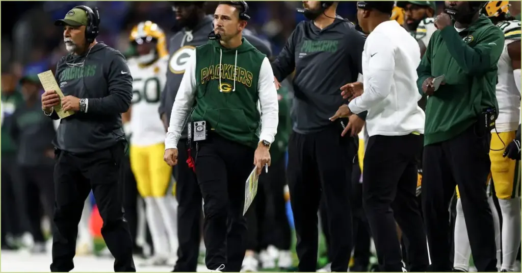 Green bay packers coaching staff faces challenges with limited outside