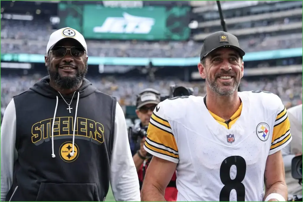 Mike tomlin's commitment: aaron rodgers won't face this journey alone