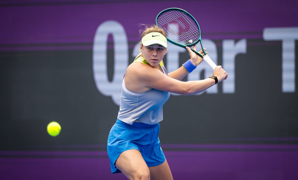 Anisimova looks ahead to 2025 title as rybakina gains new