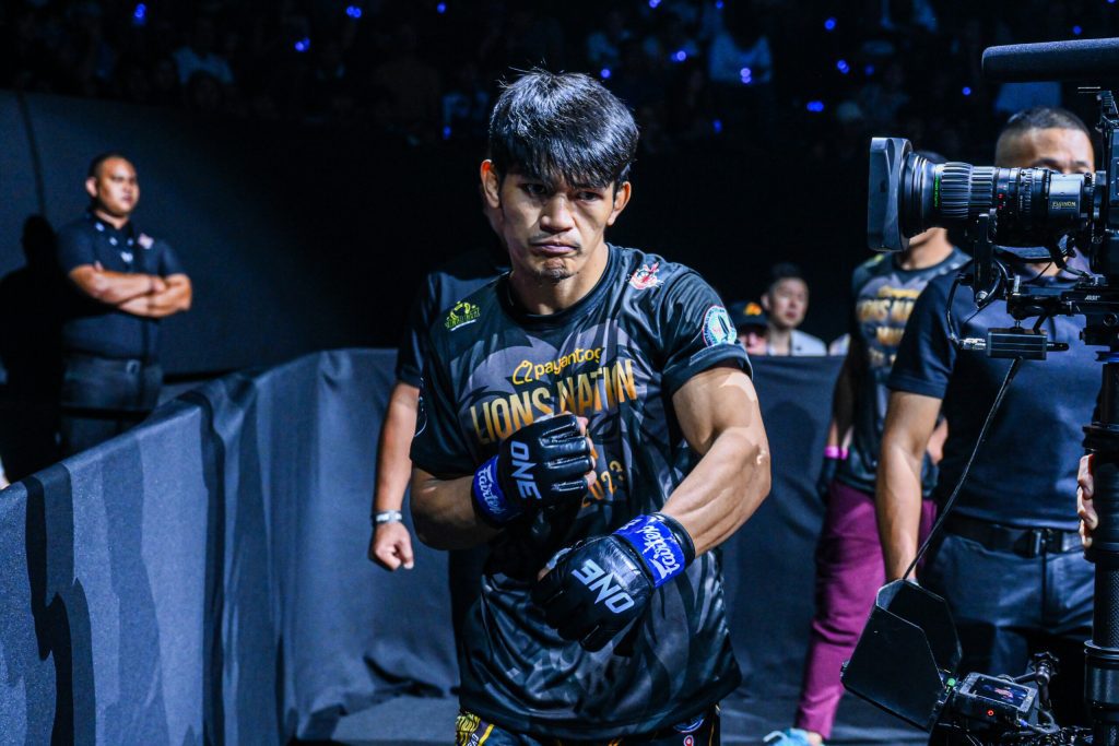 Danny kingad aims to reignite his career against hu yong