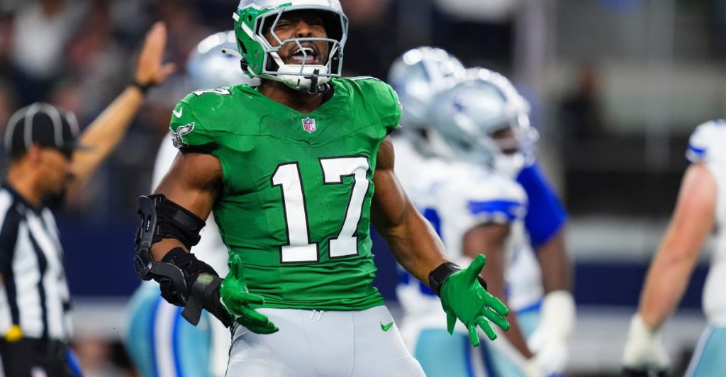 Nakobe dean joins the cowboys?