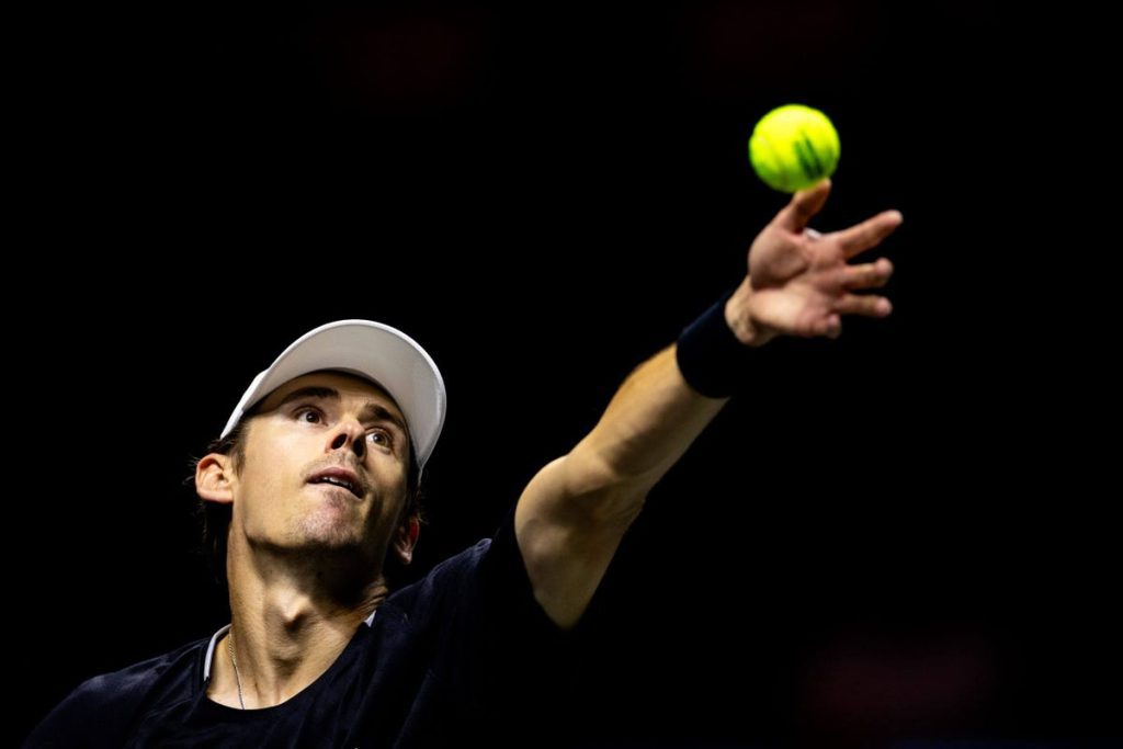 Rotterdam open's controversial tennis balls draw criticism from top players