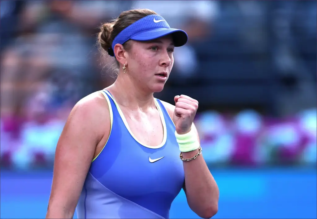 Anisimova upsets defending champion andreeva to face pegula in dubai