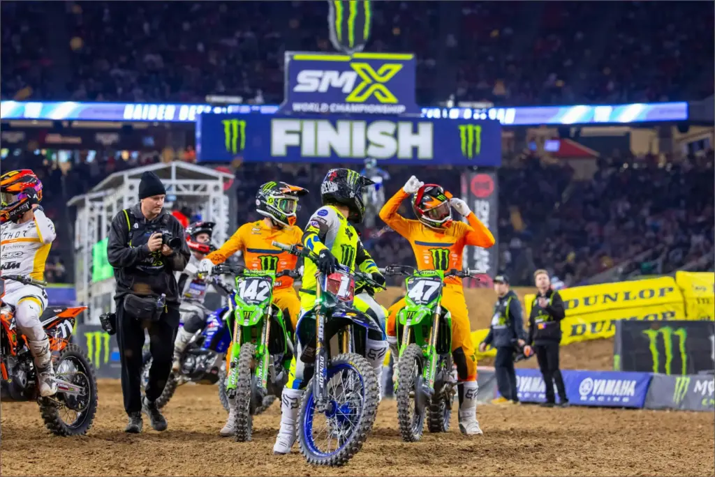 Houston SX Highlights and Glendale SX Preview Houston sx highlights and glendale sx preview