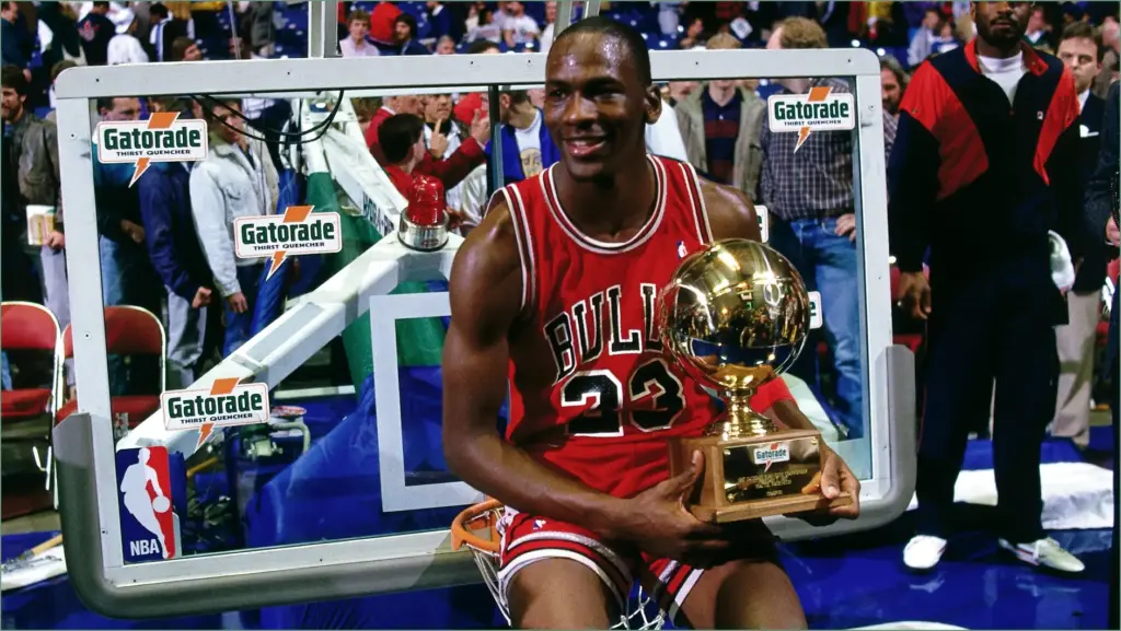 Memorable moments in dunk contest history