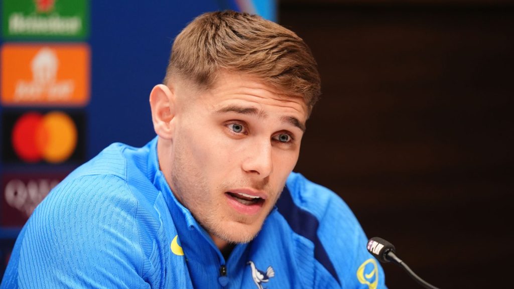 Micky van de ven responds to claims of spurs players