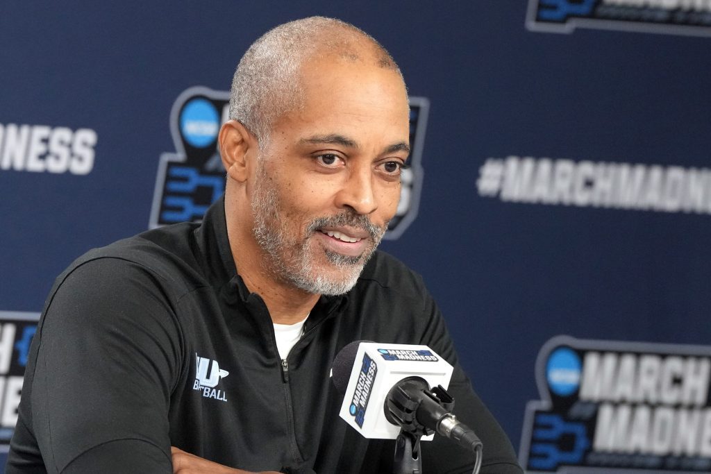 Rod strickland's journey: coaching at liu to make an impact