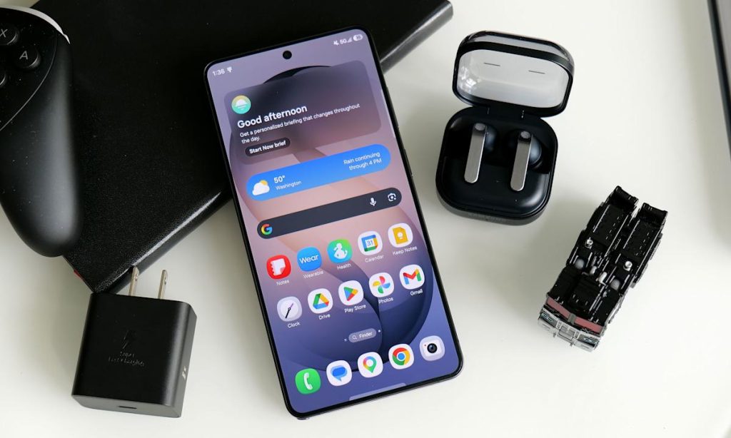 Subtle enhancements of the samsung galaxy s26 ultra