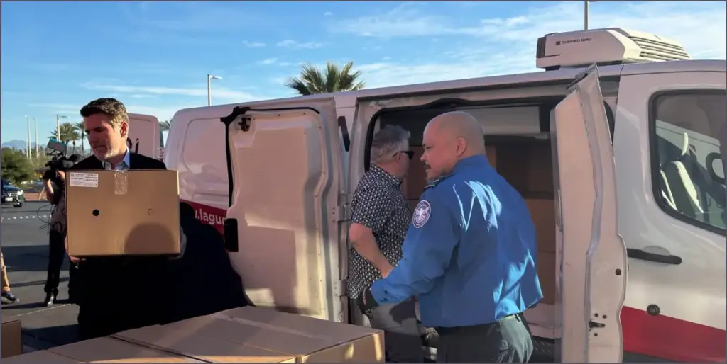 Casinos in vegas provide food to tsa agents to reduce