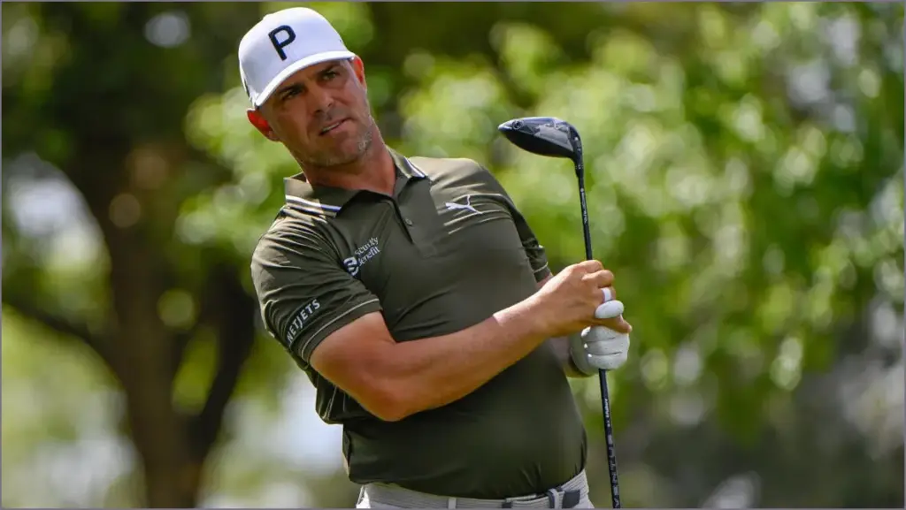 Gary woodland seizes lead in round 2 of houston open