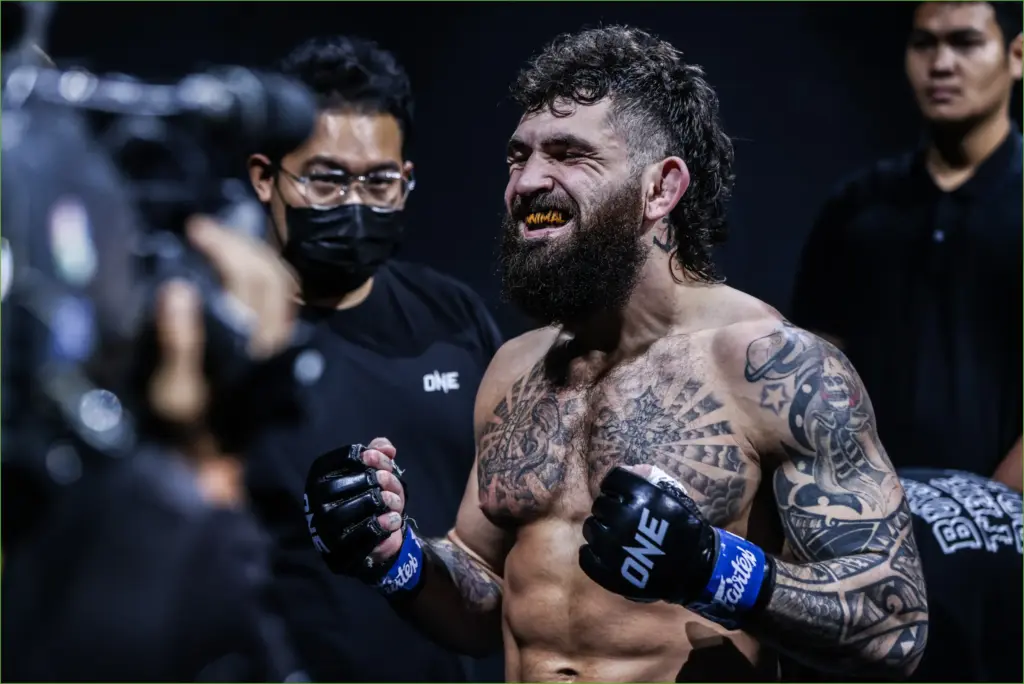 Unleashing Strength: How Powerlifting Fueled Chase Mann’s Undefeated MMA Journey Unleashing strength: how powerlifting fueled chase mann's undefeated mma journey