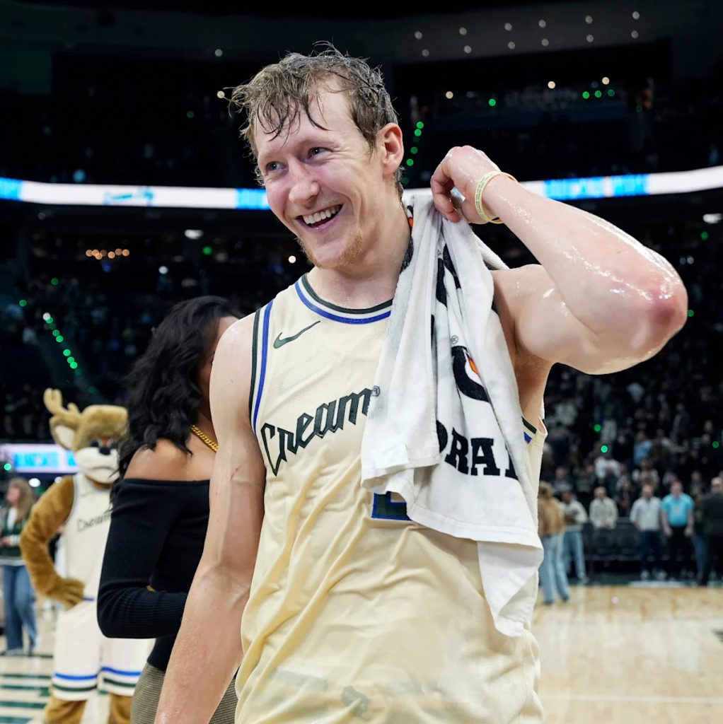 AJ Green Takes Aim at Ray Allen’s 3-Point Record in Clash with 76ers Aj green takes aim at ray allen's 3 point record in