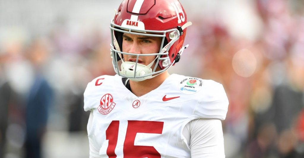 Eagles set to select quarterback in first round of mock