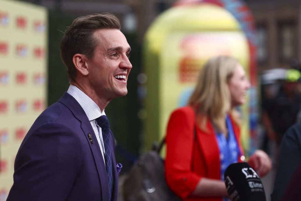 Stuart Holden Faces Backlash for Promoting World Cup Hospitality Packages Stuart holden faces backlash for promoting world cup hospitality packages