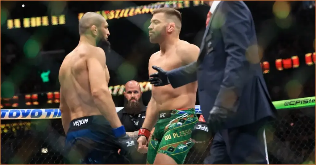 Dricus du plessis calls out khamzat chimaev for blaming ufc