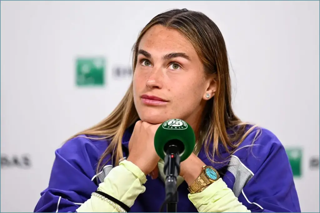 Tennis stars unite for media protest at french open over