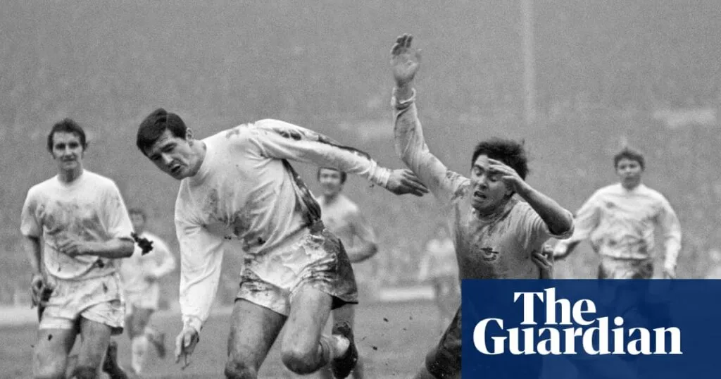Arsenal loses in south african cinema, inspires fan devotion