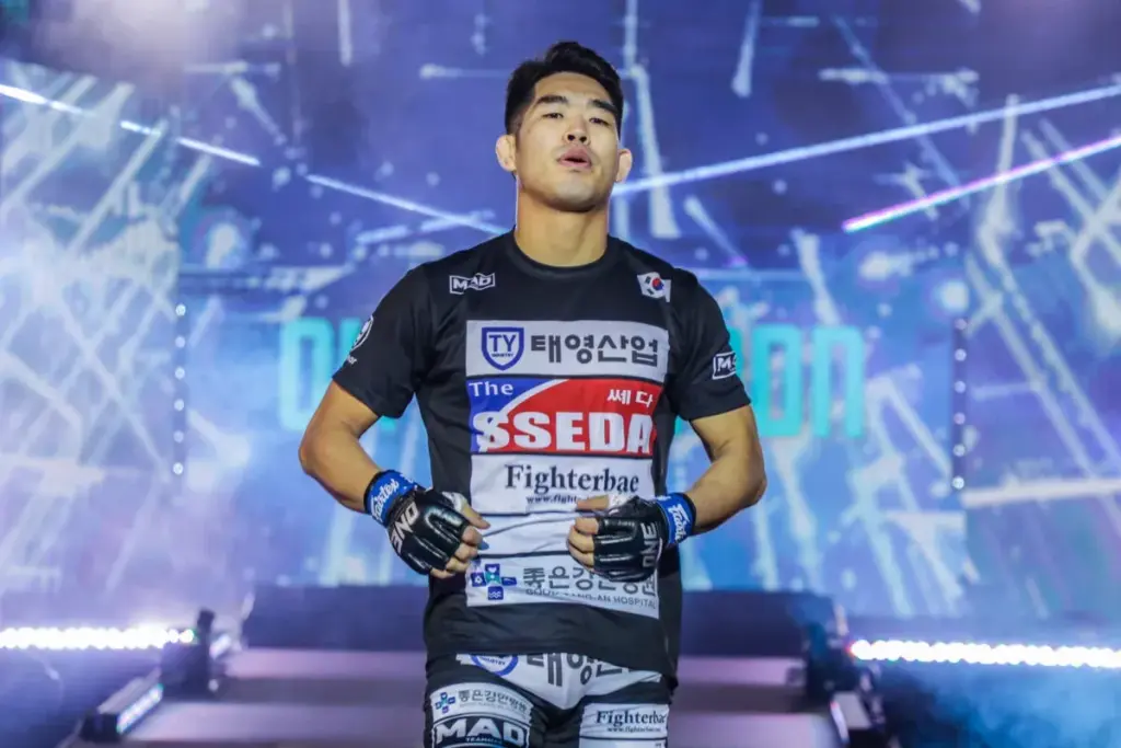 Three mma bouts confirmed for one fight night 44 on
