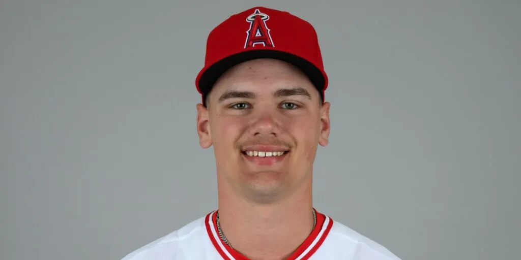 Johnny slawinski wins acl pitcher of the month for may