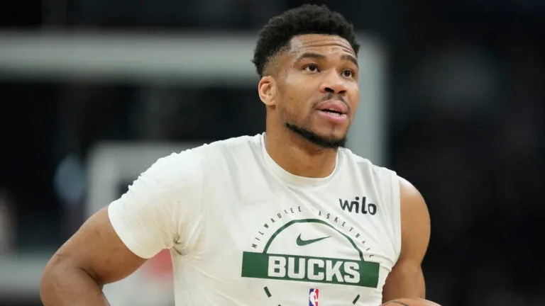 Miami leads Boston in pursuit of Giannis Antetokounmpo Miami leads boston in pursuit of giannis antetokounmpo