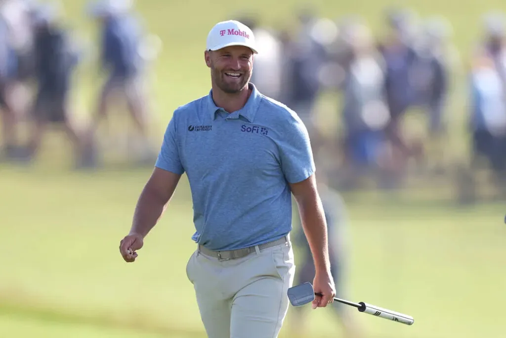Wyndham clark leads 2026 u.s. open second round at shinnecock
