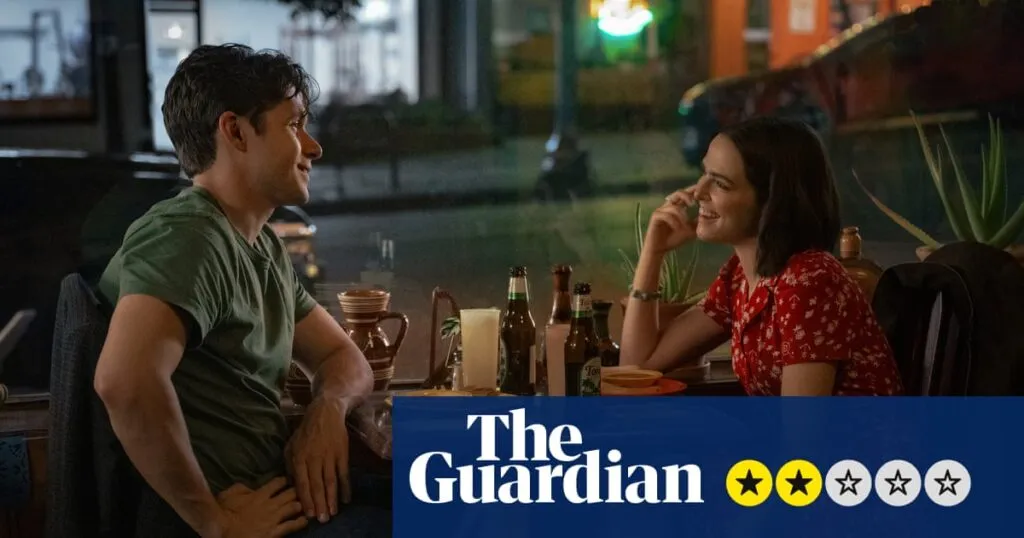 Zoey Deutch stars in Netflix’s unsettling Voicemails for Isabelle Voicemails for isabelle review highlights netflix romcom's creepiness